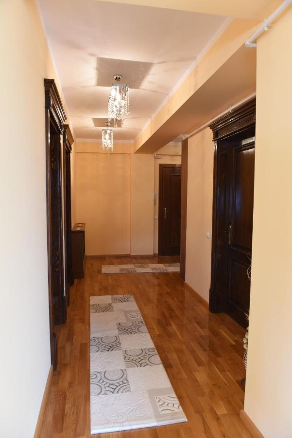 Apartament Community Complex シビウ エクステリア 写真