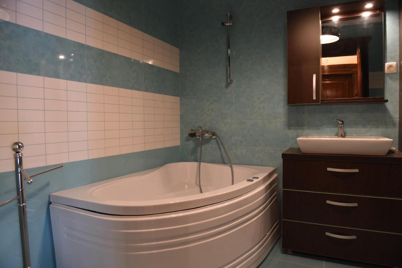 Apartament Community Complex シビウ エクステリア 写真